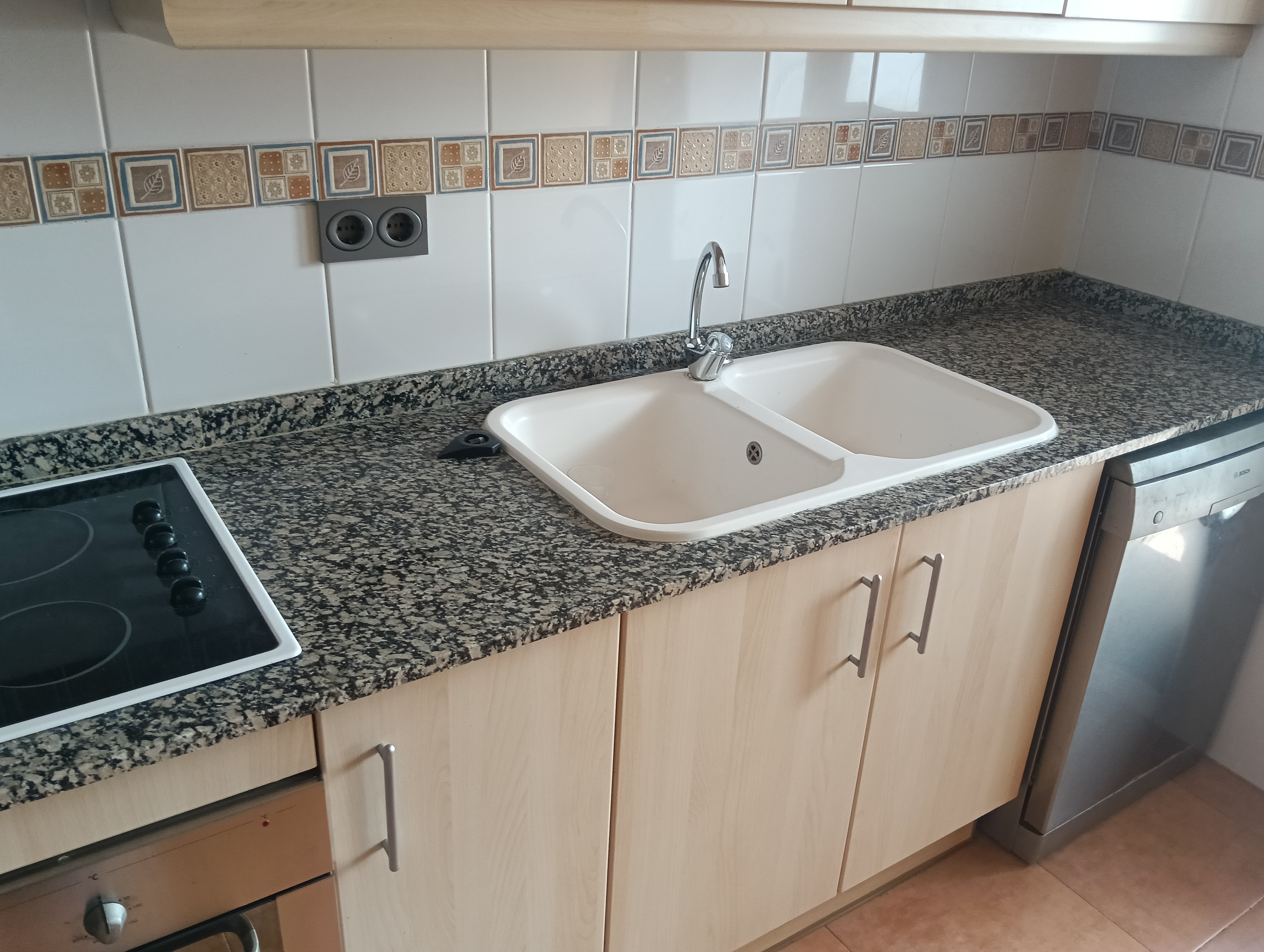 Pisos en Picassent  — Valencia · 1000€/mes