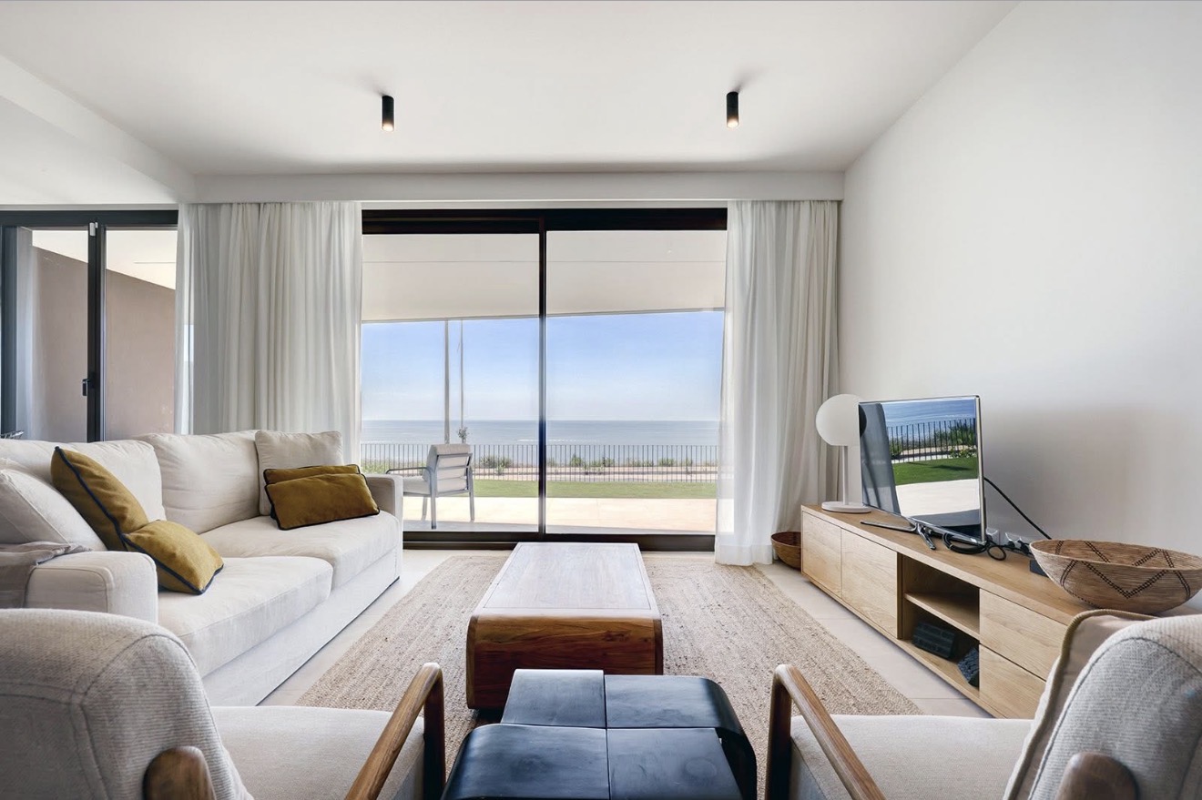 Where the Sea Meets the Sky — Marbella · 2600€/mes