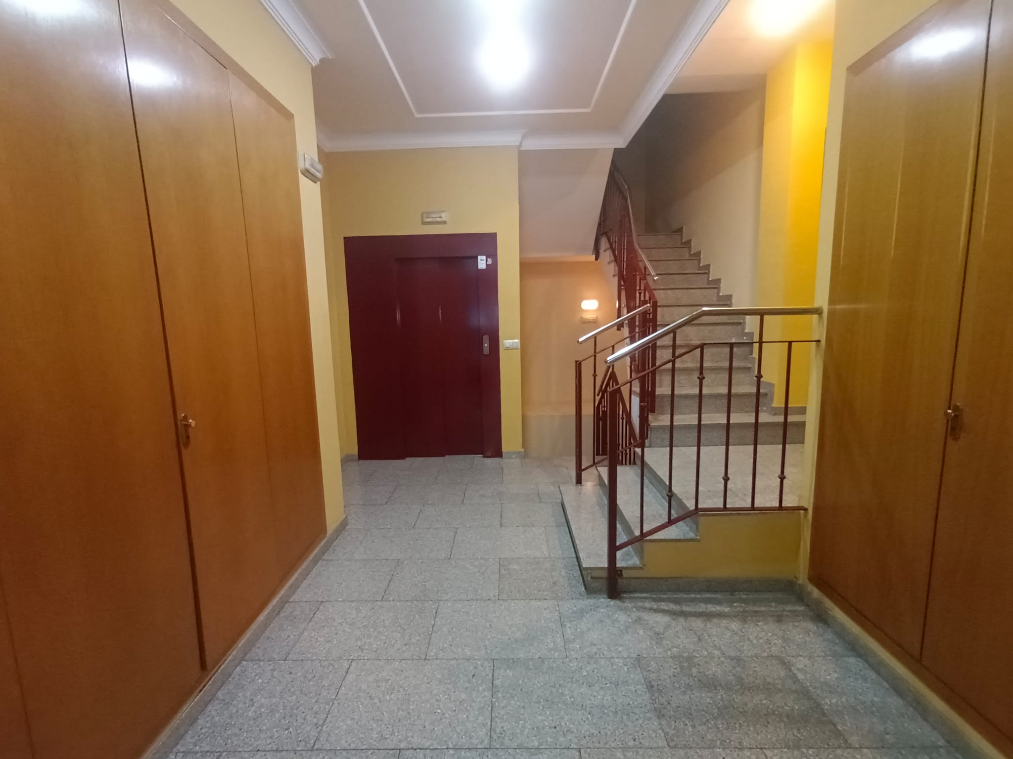 Habitación en piso excelente con dos chicas respetuosas ,estudiantes de la UPV ,tranquilas