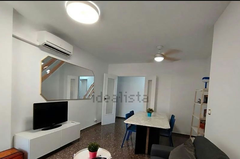 Alquiler de piso en explorador Andrés, 27, Ciutat Jardí, València — Valencia · 1800€/mes