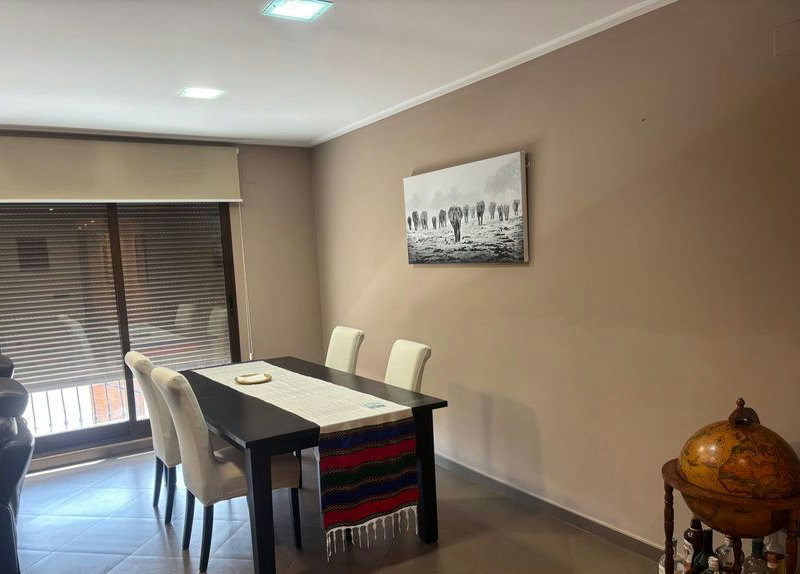 Alquiler de piso en Paseo del Parc, 1, Almussafes — Valencia · 900€/mes