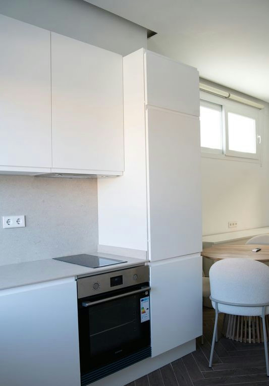 Alquiler de estudio en Calle Racó, 5, Playa Puig — Playa del Puig · 1050€/mes