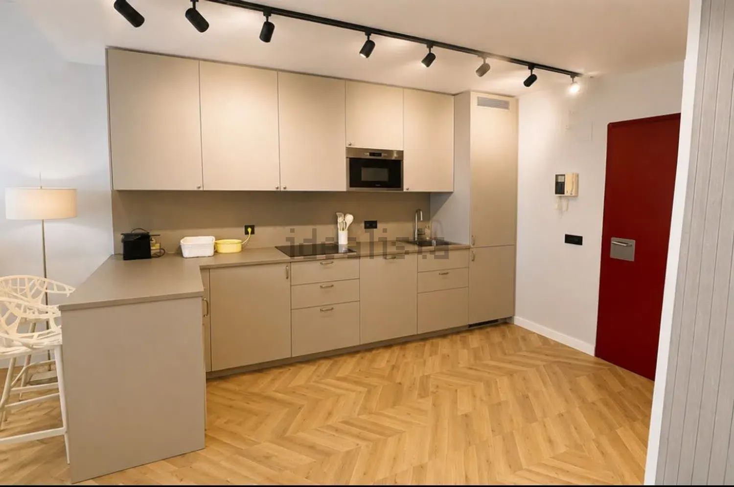 Piso en Avenida de Manoteras, 38, Virgen del Cortijo - Manoteras, Madrid — Madrid · 1600€/