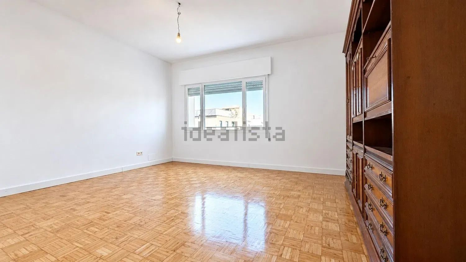 Piso en Ronda de Valencia, Lavapiés-Embajadores, Madrid — Madrid · 1700€/mes
