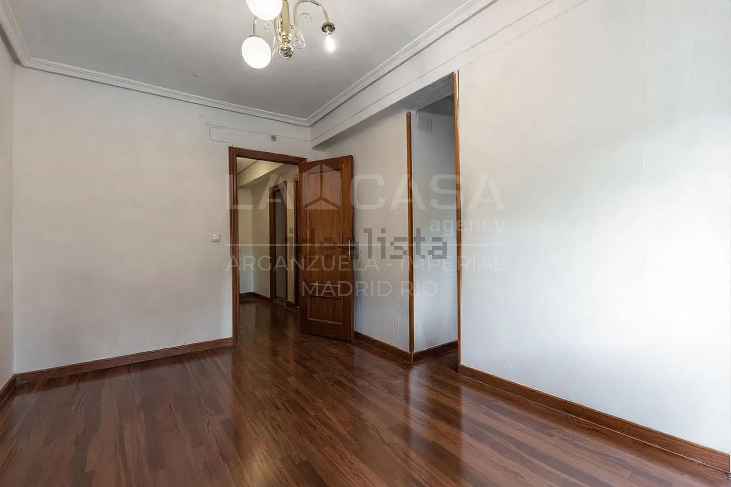 Piso en Calle María Domingo, Puerta Bonita, Madrid — Madrid · 245000€/mes