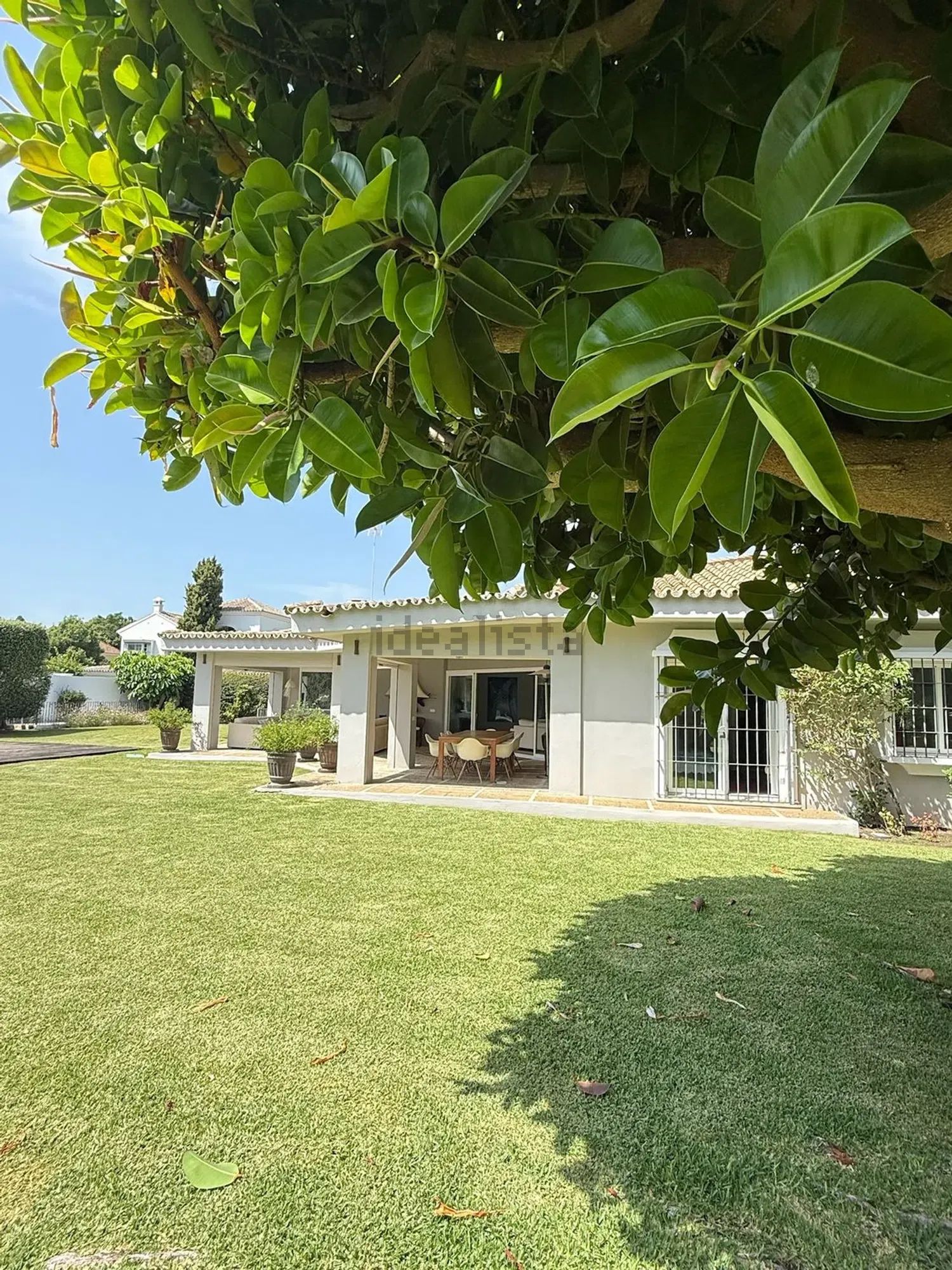 Casa o chalet independiente en Casasola, Estepona — Estepona · 12500€/mes