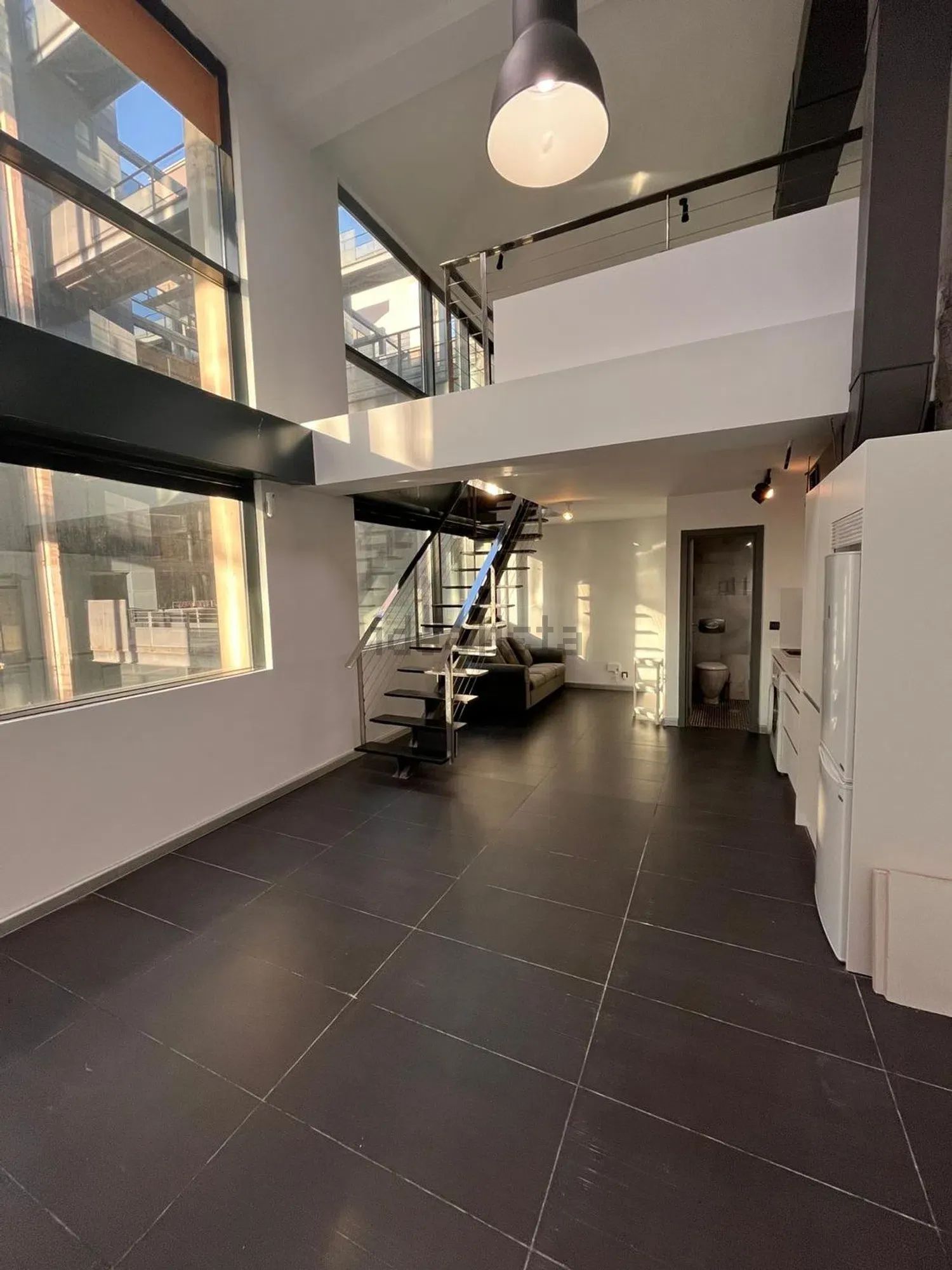 Dúplex en Avenida de Manoteras, 8, Virgen del Cortijo - Manoteras, Madrid — Madrid · 1200€