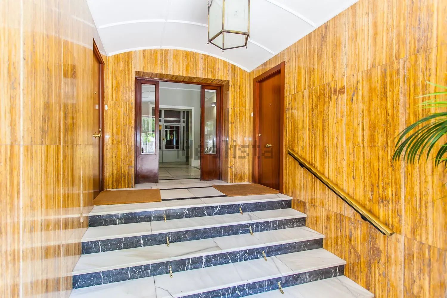 Piso en Avenida de Concha Espina, El Viso, Madrid — Madrid · 1400€/mes