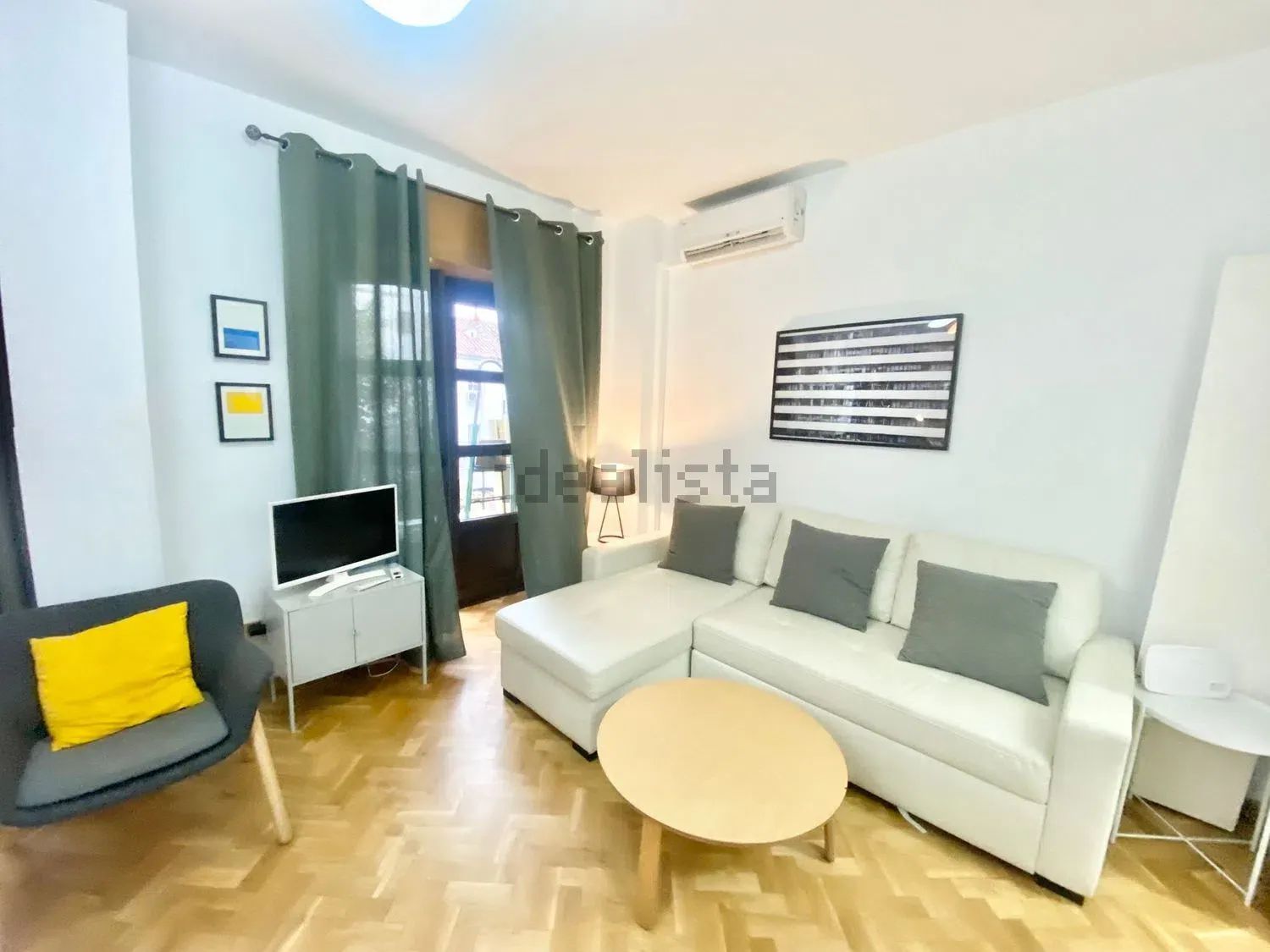 Piso en Calle de la Huerta del Bayo, Lavapiés-Embajadores, Madrid — Madrid · 1290€/mes