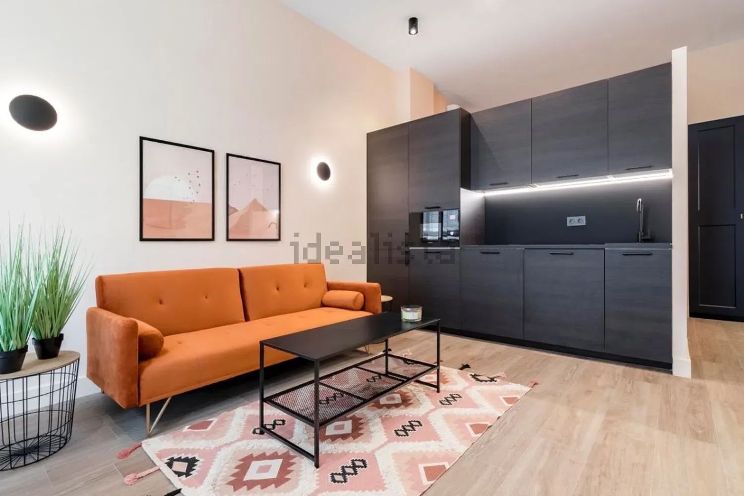 Piso en Calle del Arroyo, 18, Valdeacederas, Madrid — Madrid · 1450€/mes