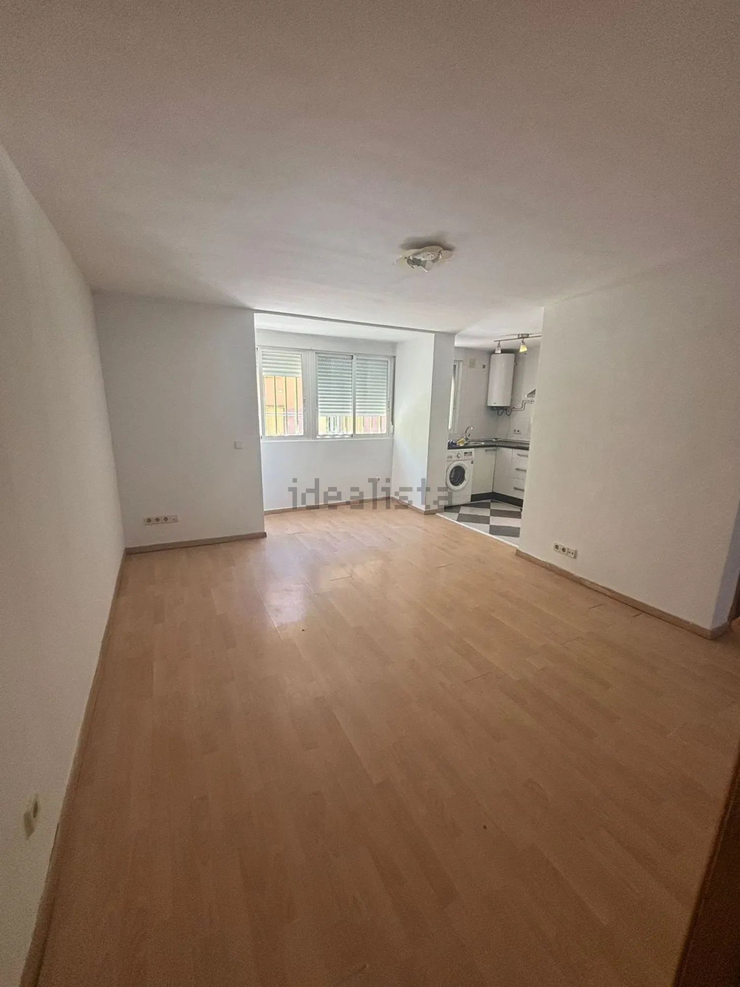 Piso en Arcos, Madrid — Madrid · 194000€/mes