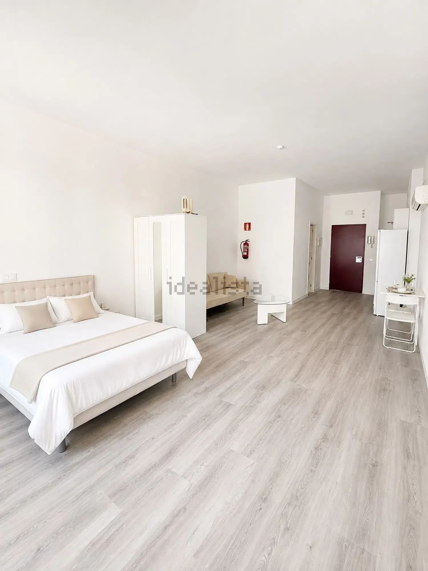 Piso en Avenida de Manoteras, 38, Virgen del Cortijo - Manoteras, Madrid — Madrid · 1100€/