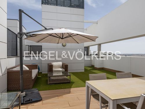 Piso en Avenida de Secundino Zuazo, 77, Valdebebas - Valdefuentes, Madrid — Madrid · 2999€