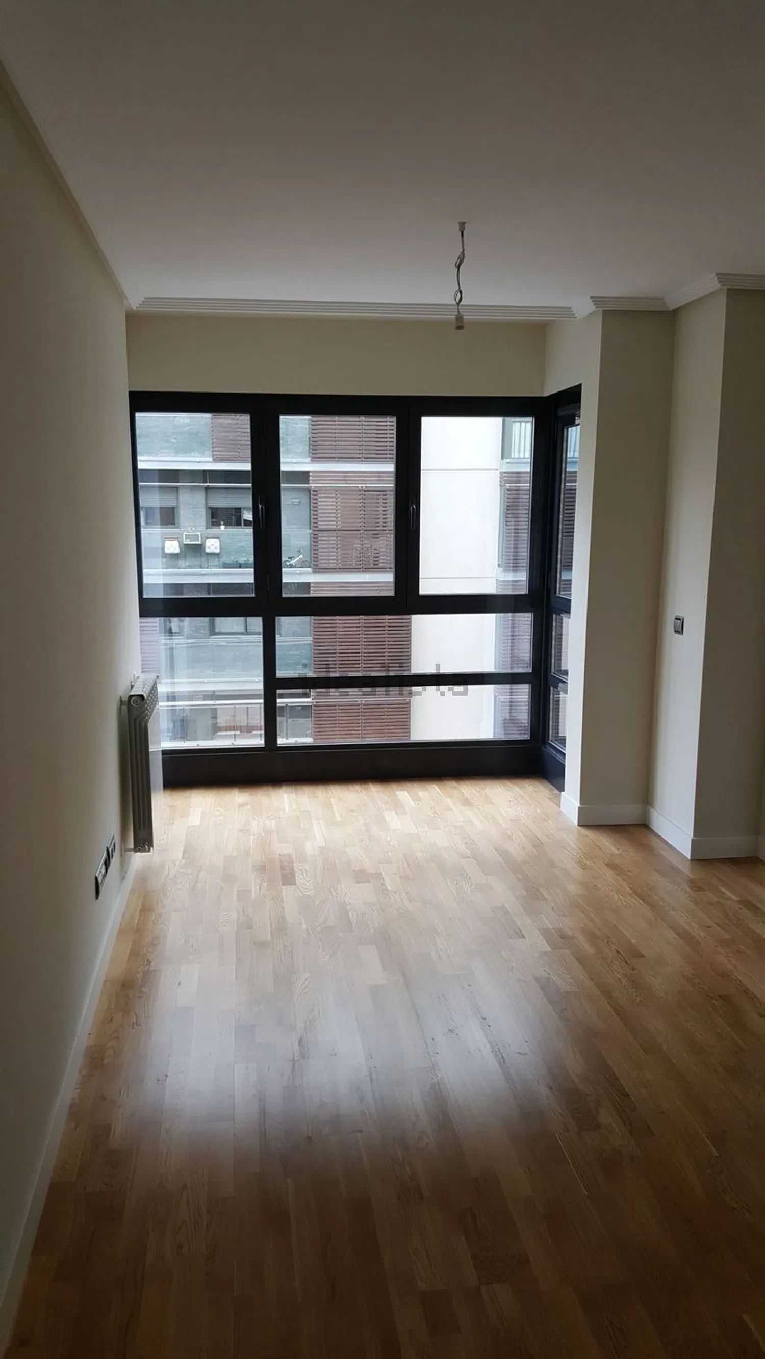 Piso en Calle Rabanal del Camino, 13, Las Tablas, Madrid — Madrid · 1325€/mes