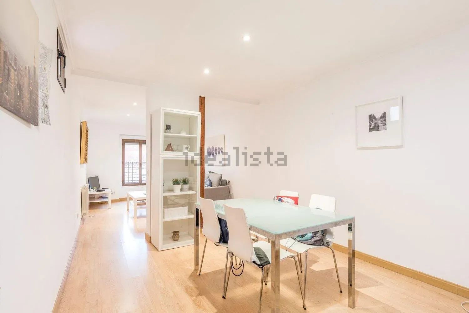 Piso en Calle de Luis Vélez de Guevara, Lavapiés-Embajadores, Madrid — Madrid · 2000€/mes