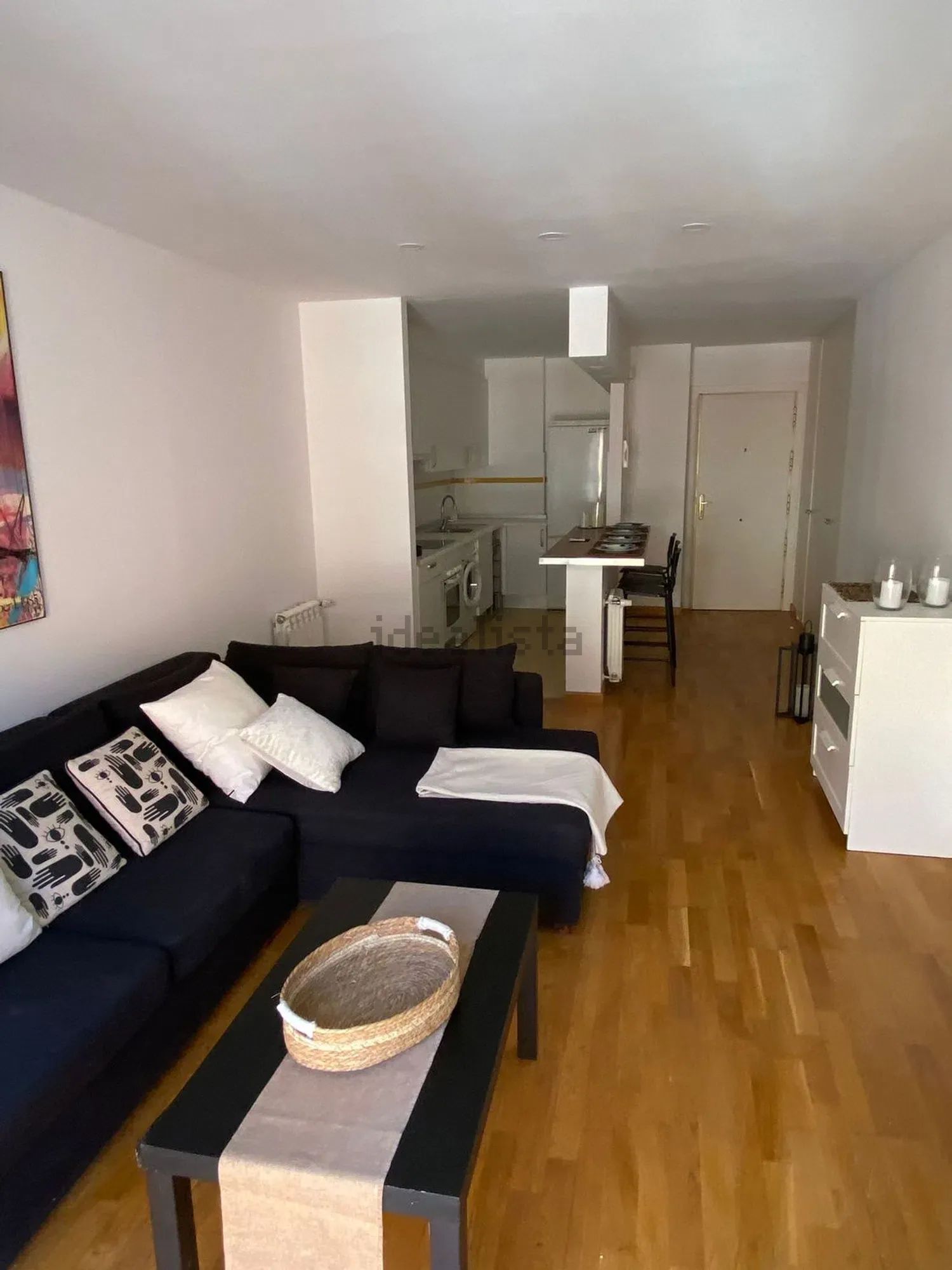 Piso en Calle de Ramón Patuel, 23, Ventas, Madrid — Madrid · 1300€/mes
