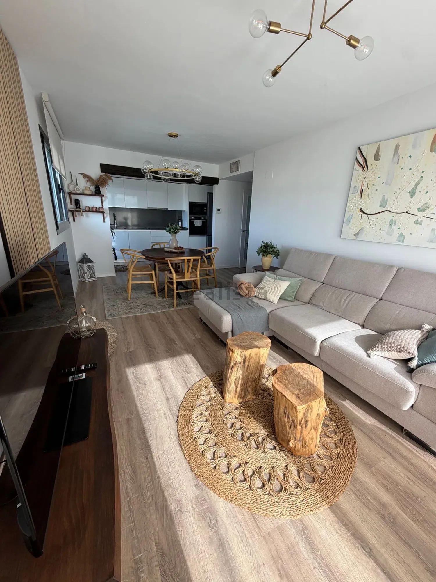 Piso en Calle del Riu Bidasoa, 62, Nou Benicalap, València — València · 1800€/mes