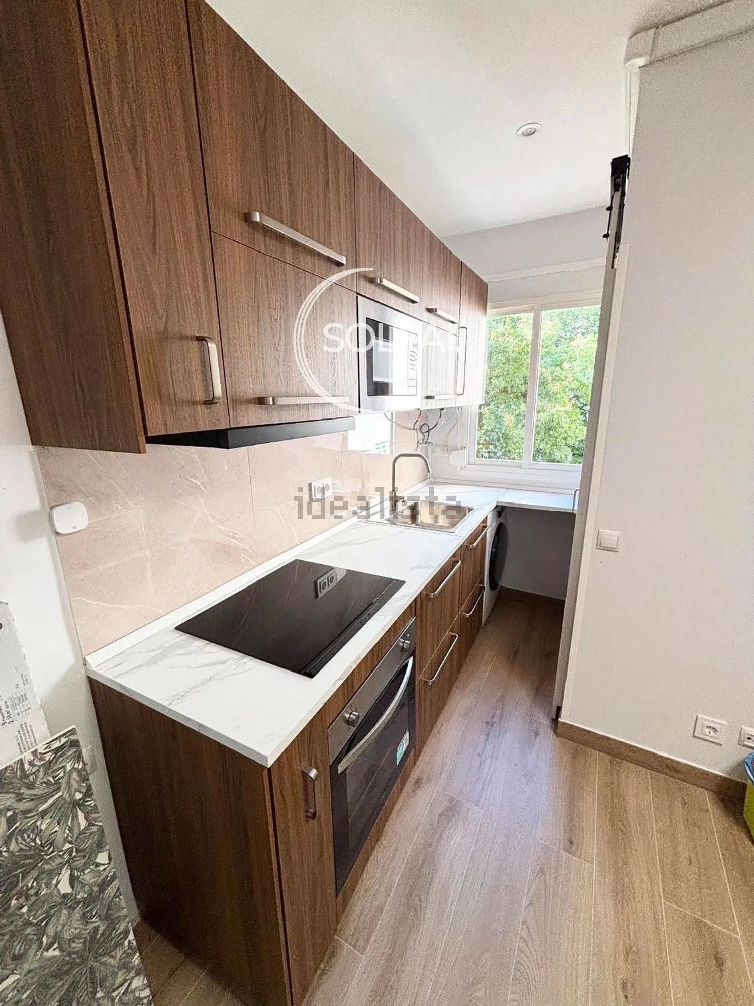 Estudio en Calle de Alburquerque, Trafalgar, Madrid — Madrid · 1150€/mes