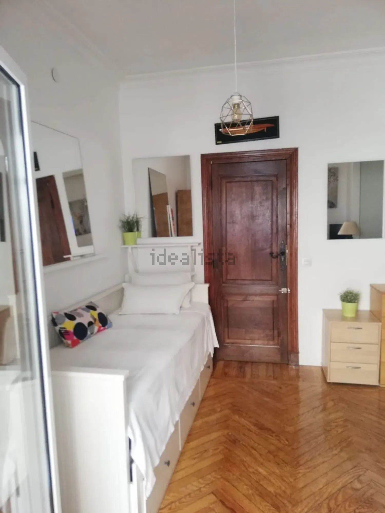 Estudio en Paseo de San Francisco de Sales, 7, Vallehermoso, Madrid — Madrid · 950€/mes