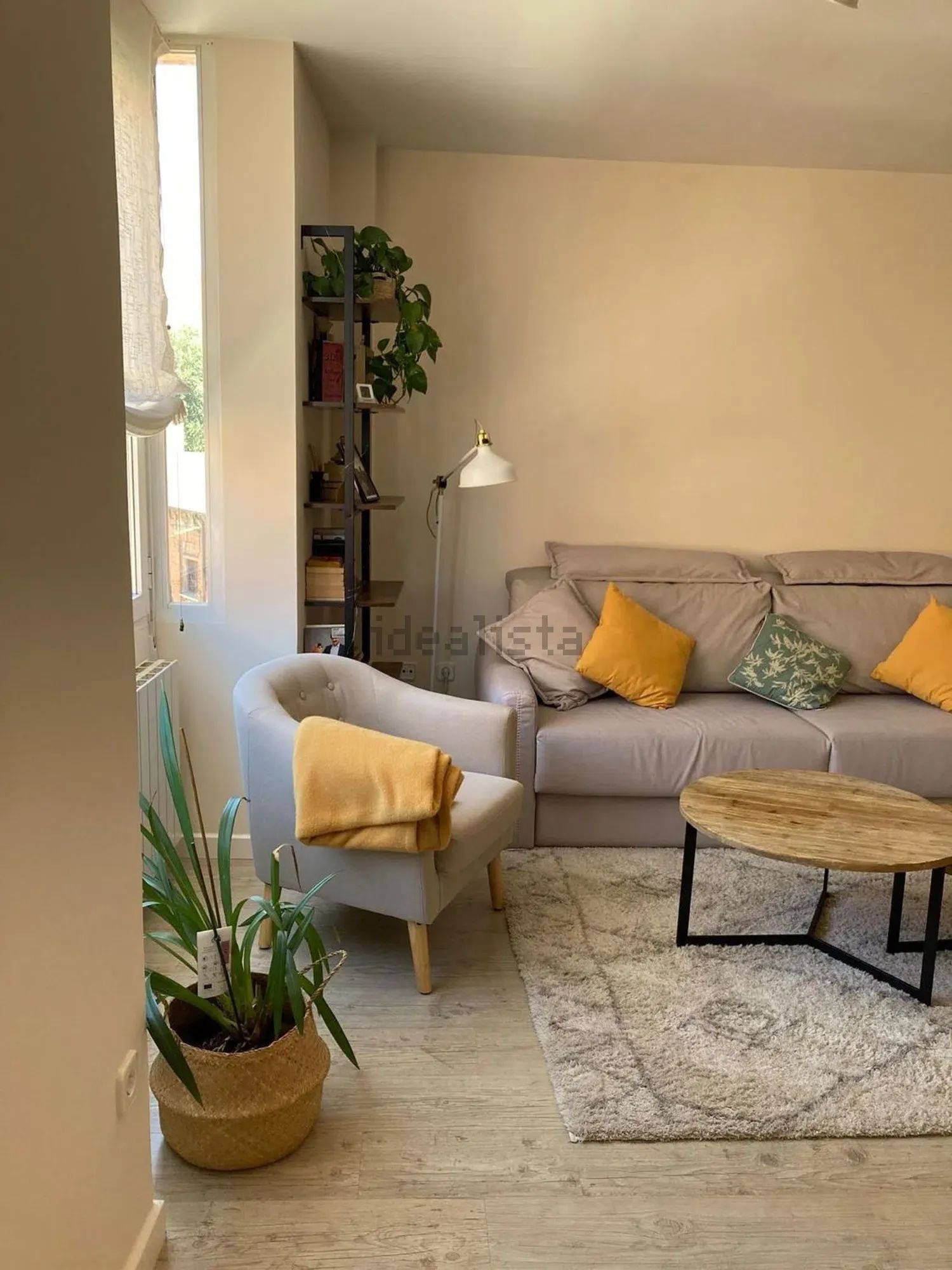Piso en Calle de Zamora, 38, Bellas Vistas, Madrid — Madrid · 1500€/mes