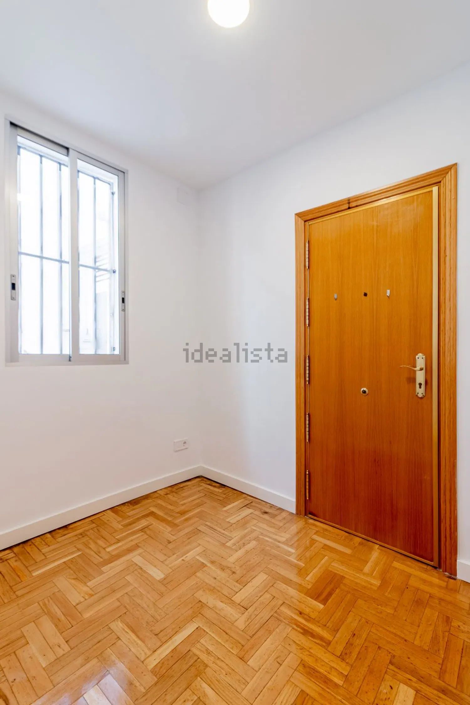 Piso en Calle de Antonio López, Comillas, Madrid — Madrid · 215000€/mes