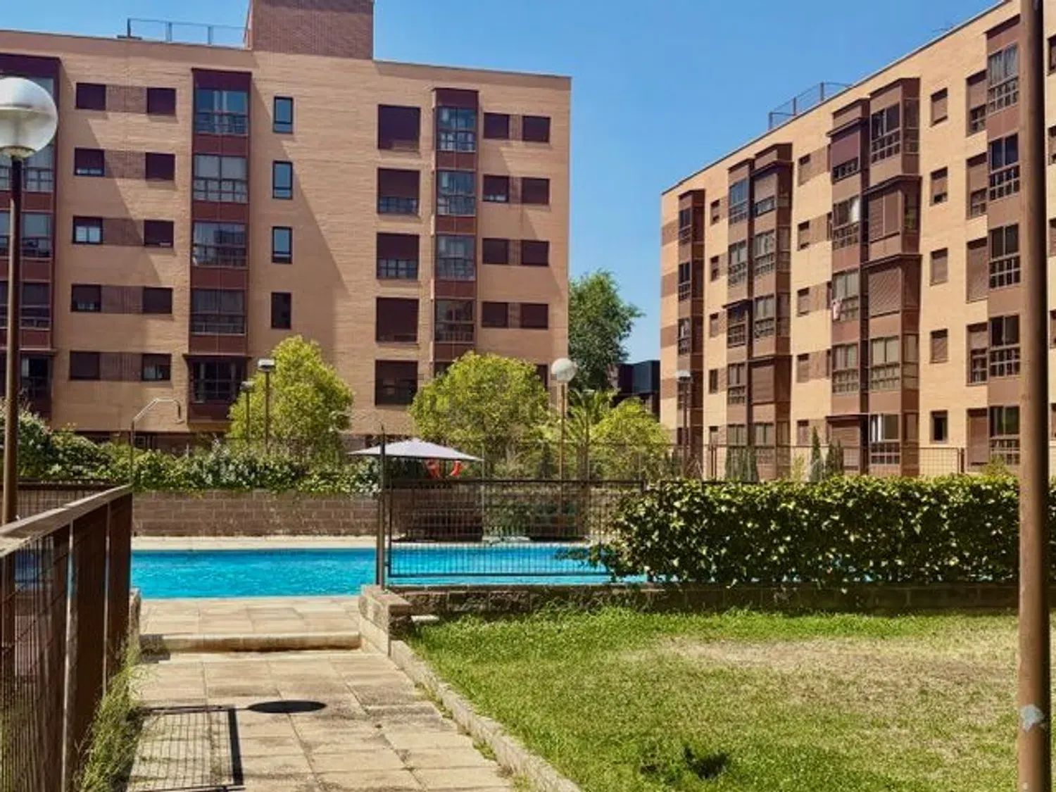 Piso en Calle de Deyanira, 59, Rejas, Madrid — Madrid · 229000€/mes