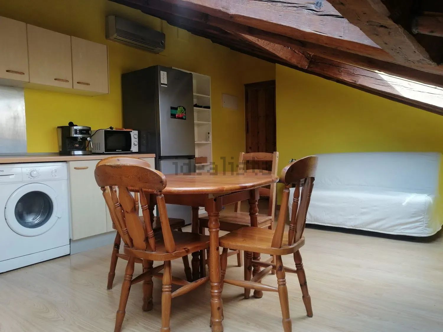 Piso en Calle de la Aduana, 17, Sol, Madrid — Madrid · 1100€/mes