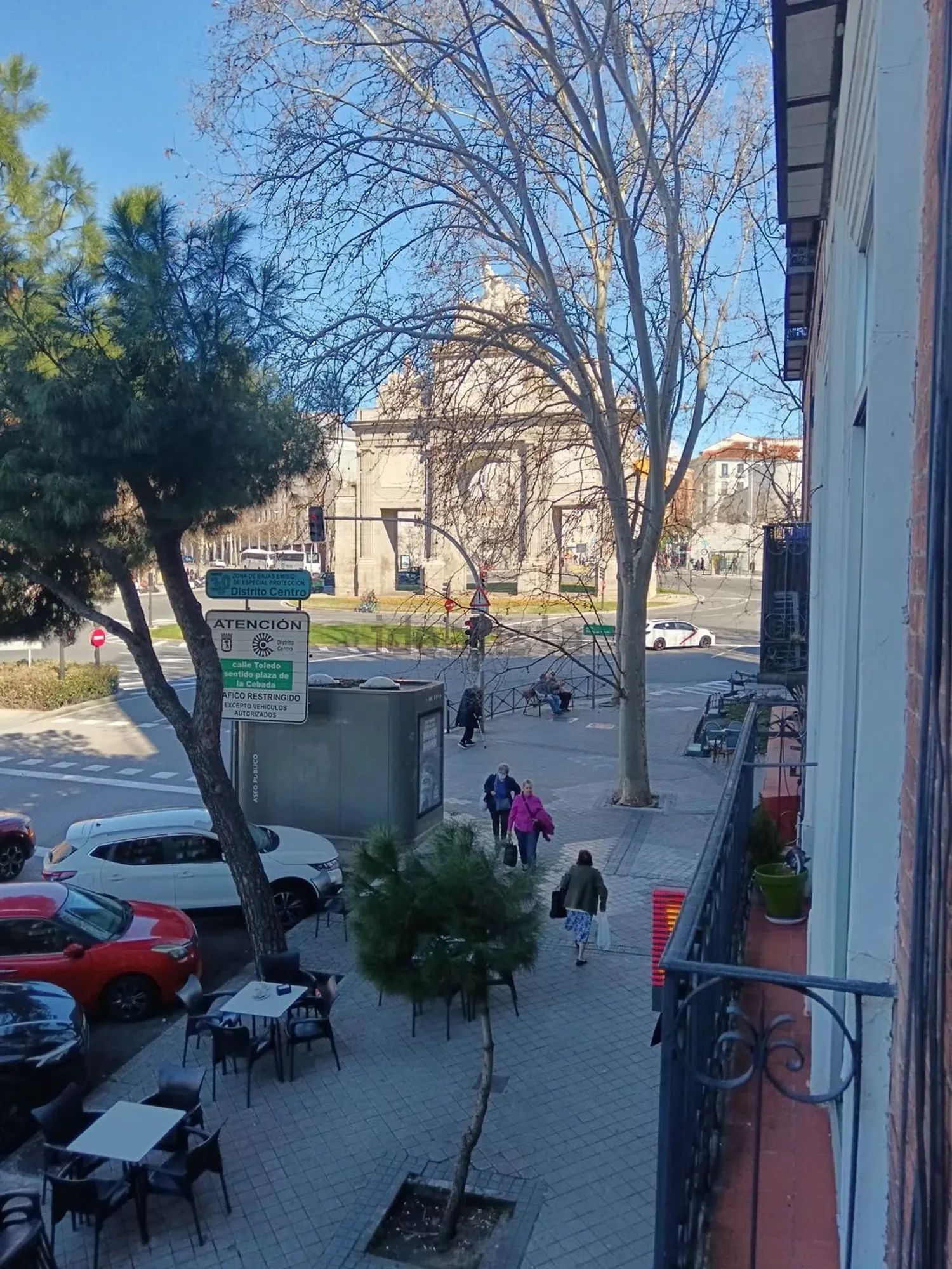 Piso en Glorieta Puerta Toledo, 129, Acacias, Madrid — Madrid · 1400€/mes