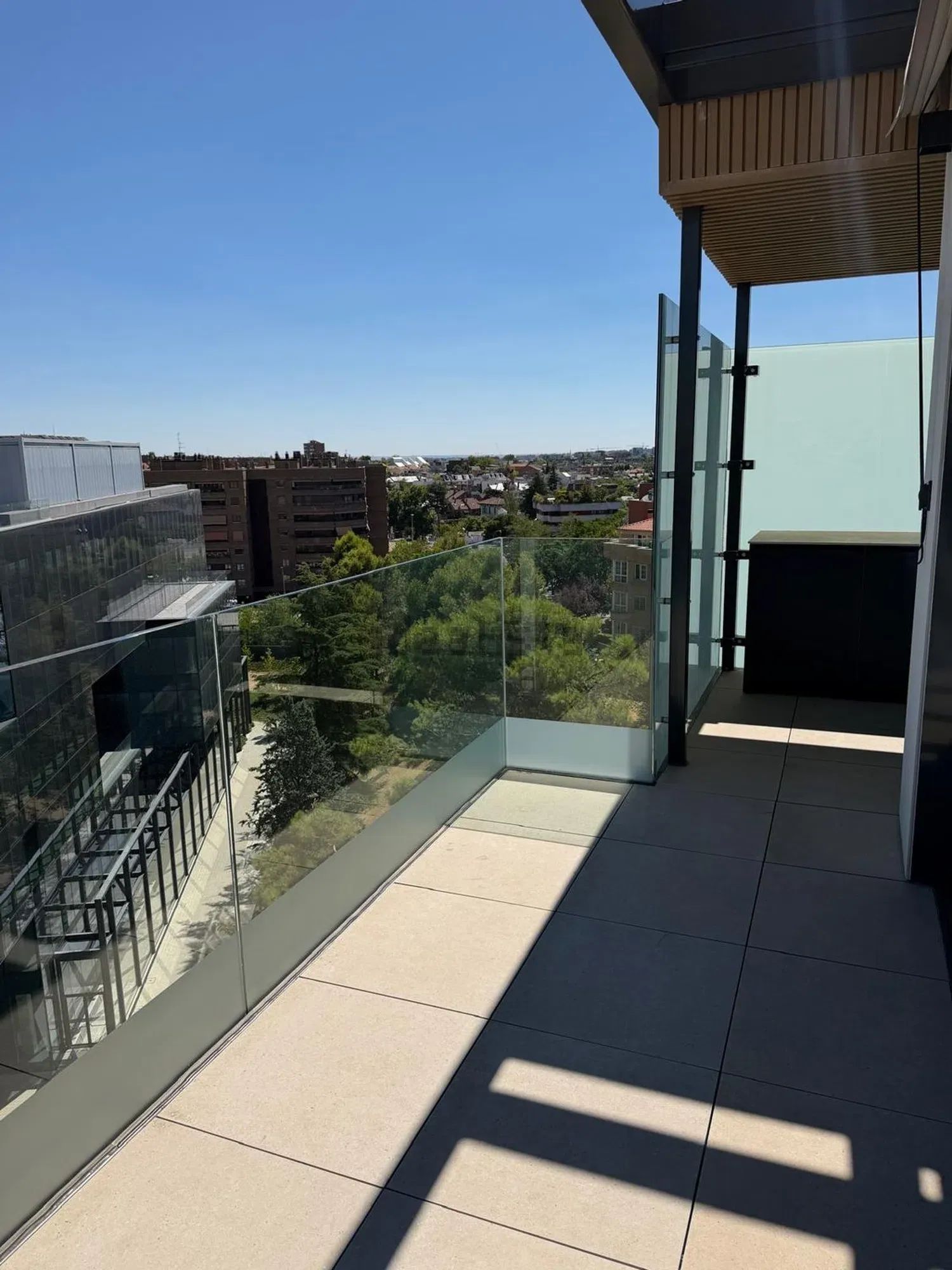 Piso en Calle de Mesena, 80, Apóstol Santiago, Madrid — Madrid · 3000€/mes