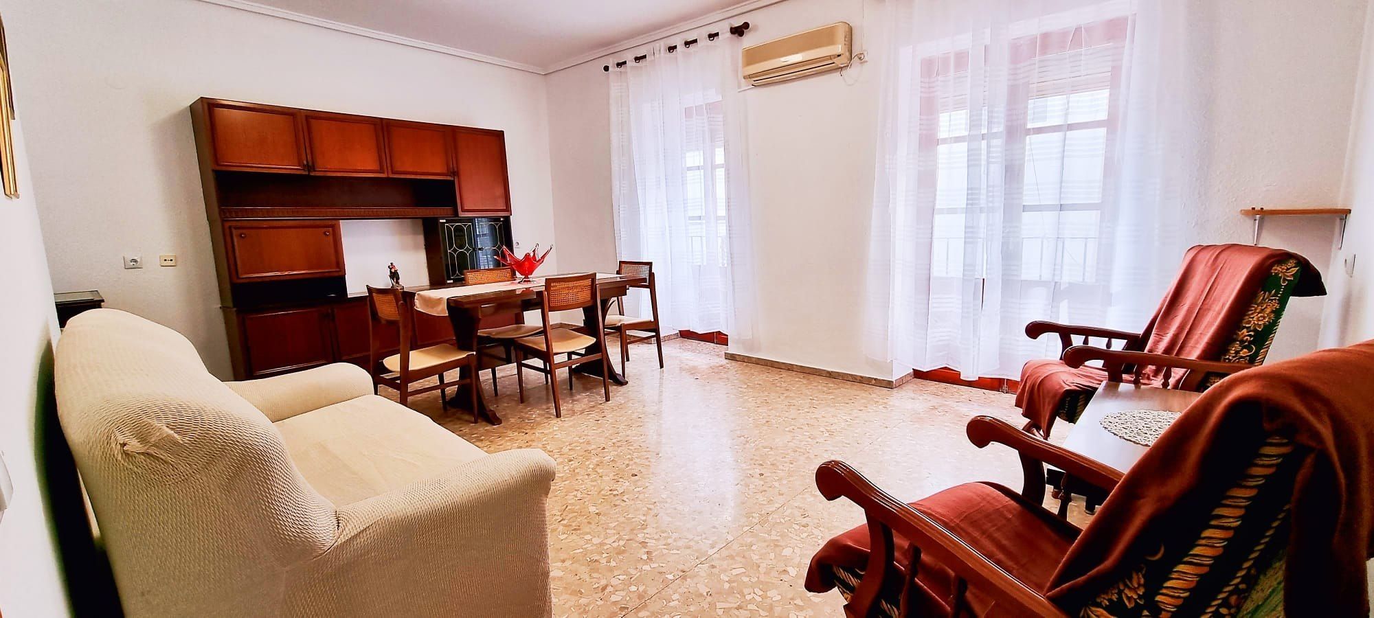 Piso de 3 dormitorios con terraza en Sagunto — Venta — Sagunto · 153000€/mes